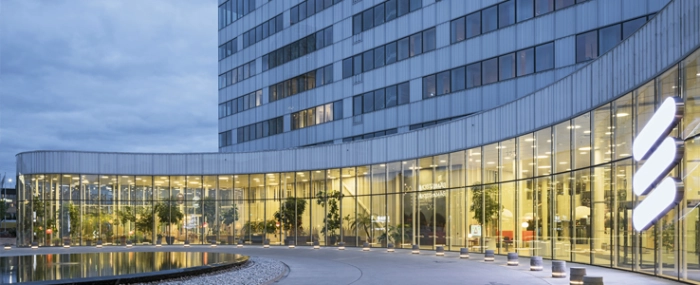 HQ-kista-night