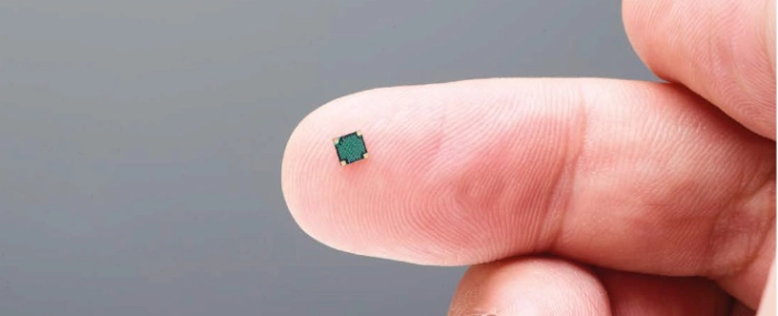 IR-Sensor-Up-Close-Finger