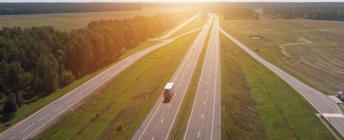 truck-on-empty-road