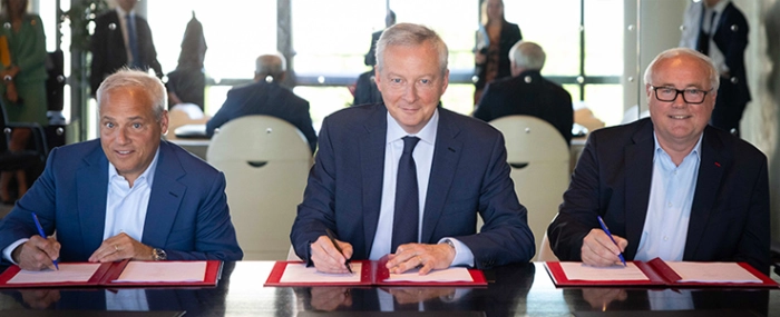 STMicroelectronics-gf-deal-signed