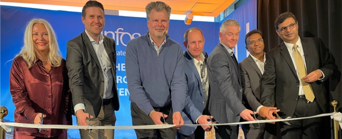 proximity-centre-ribbon-cutting-gothenburg
