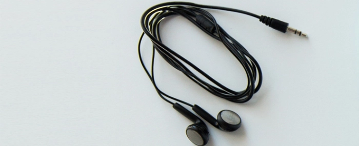 Consumer-electronics-earphones