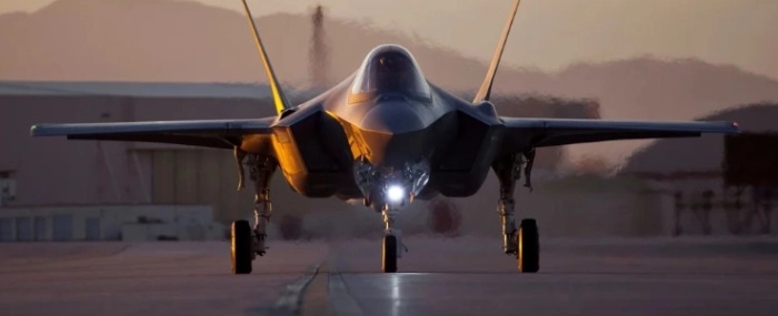 F35
