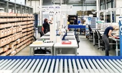 connectors-manufacturing-facility-Southampton