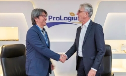 ACC-Prologium-handshake-solid-state-batteries