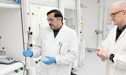 scientists-battery-recycling