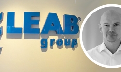 Ivan-Vincent-Logo-on-Wall