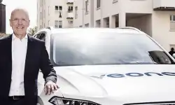 Jan-Carlson-CEO-Vehicle