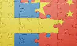 sweden-china-flag-puzzle