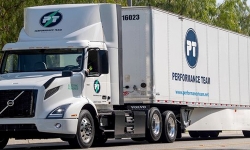 volvo-vnr-electric-on-road
