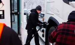 truck-charging