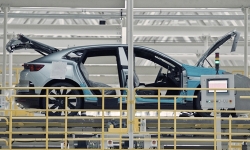 Polestar-4-Production-Hangzhou-Bay-China