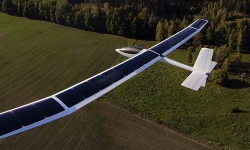 solar-areoplane