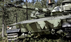 CV90s-forest