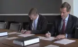 patria-signing