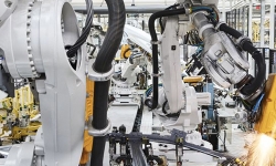Industrial-Robots