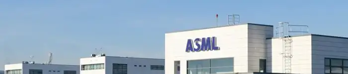 logo-on-building