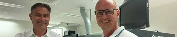 Elektronik-Mekanik-Acquisition-Fredrik-Forngren-Thoma-Zeijlon-Handshake