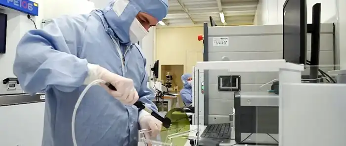 Engineer-holding-wafer