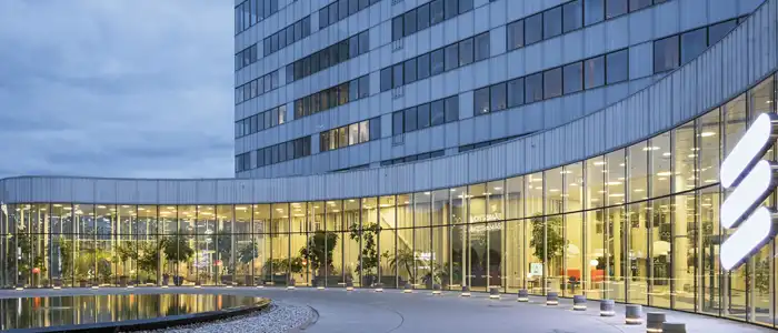 HQ-kista-night