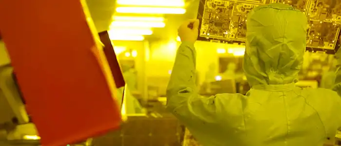 worker-holding-board